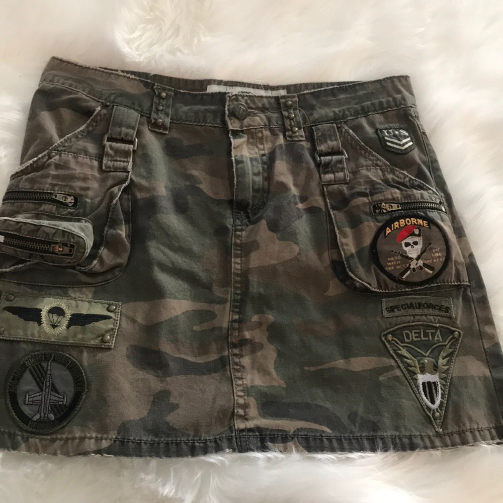 Camo skirt